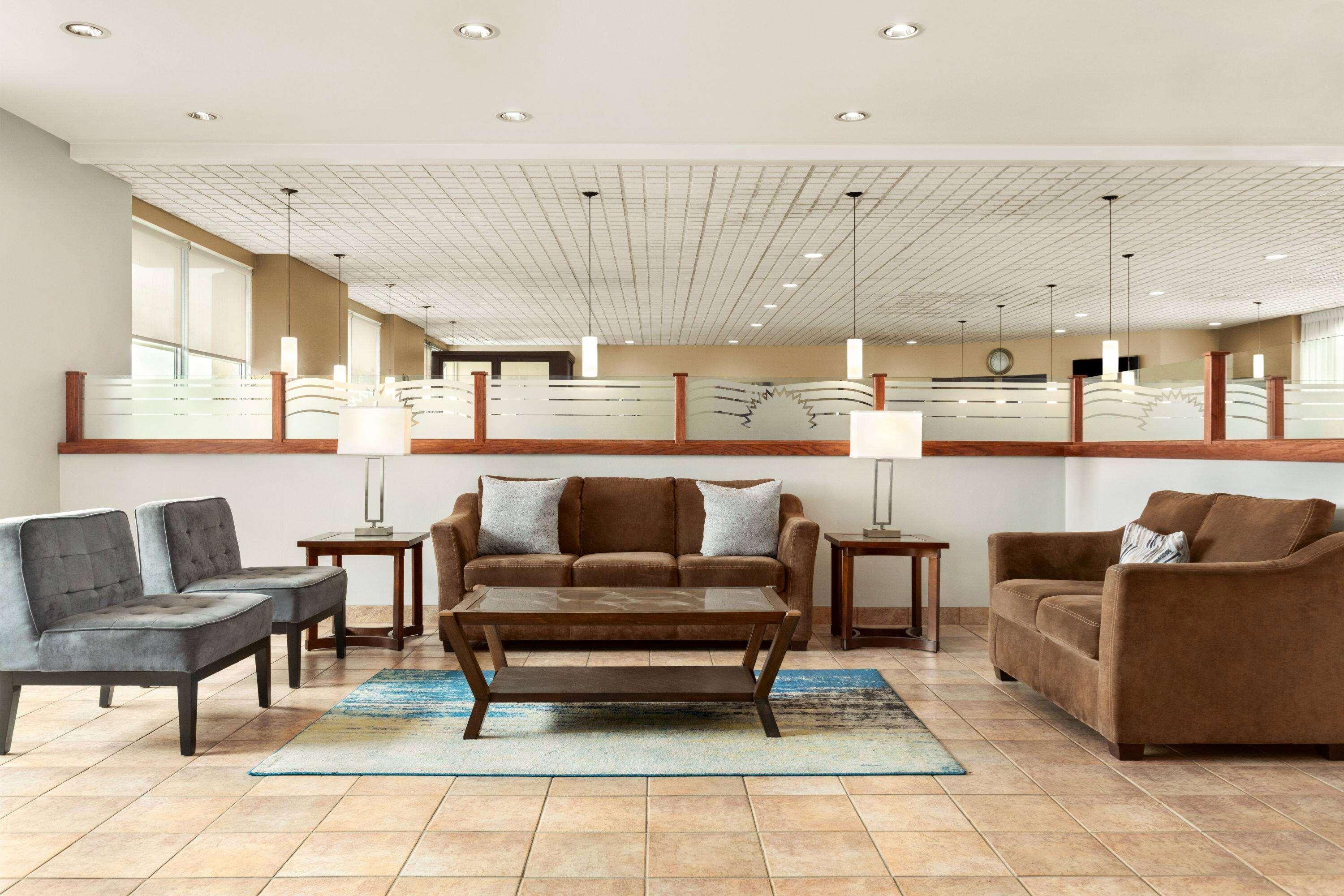 Days Inn By Wyndham London Exterior foto